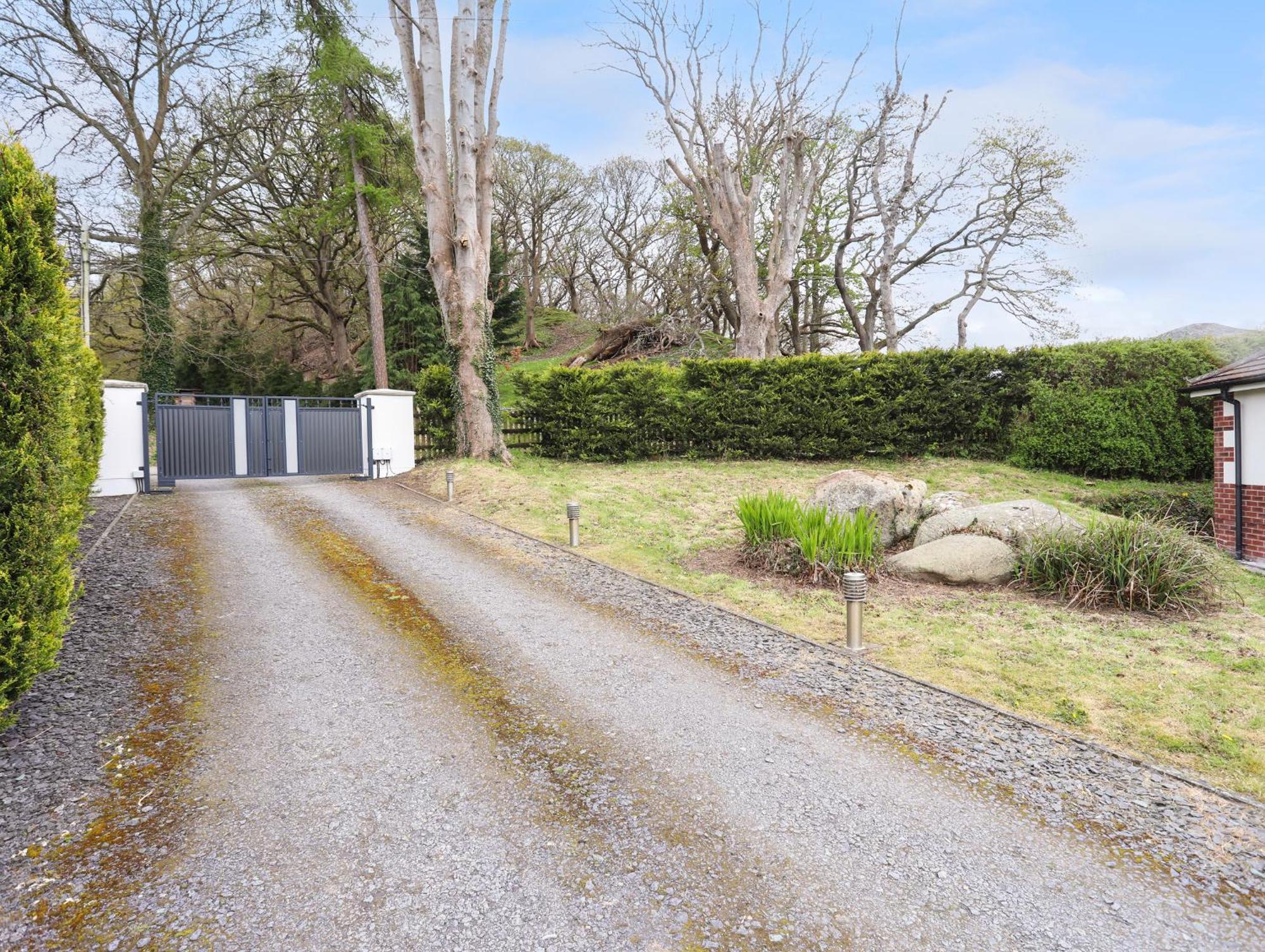 Oakwood Stables Villa Conwy Ngoại thất bức ảnh